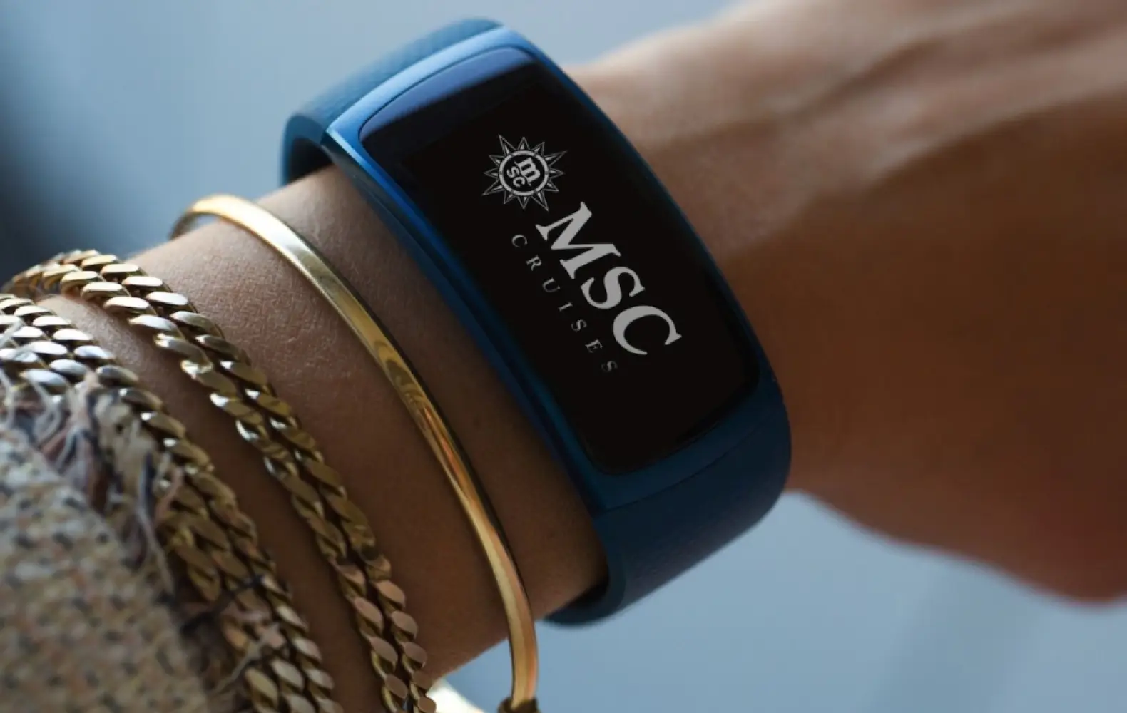 msc_samsung-smart-bracelets-msc-for-me-(2).jpg