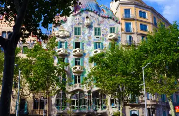 barcelona-(casa-battlo)_uns-(8).jpg