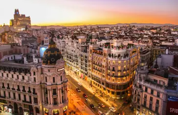 Photo by <a href="https://unsplash.com/@florianwehde?utm_content=creditCopyText&utm_medium=referral&utm_source=unsplash">Florian;