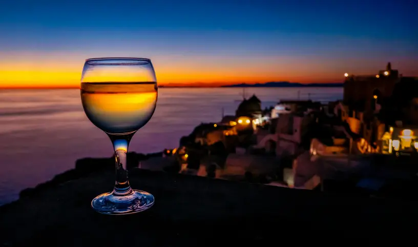 5 důvodů, proč letos vyrazit na plavbu na Santorini