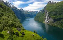geiranger_uns---coloured.jpg