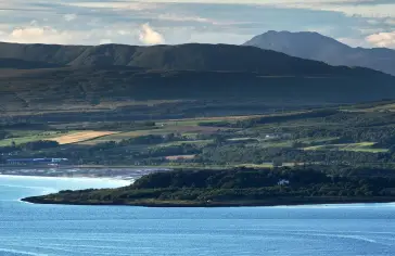 Image by <a href="https://pixabay.com/users/alistairmcintyre-4356484/?utm_source=link-attribution&utm_medium=referral&utm_campaign=image&utm_content=4296725">Alistair McIntyre</a> from <a href="https://pixabay.com//?utm_source=link-attribution&utm_medium=referral&utm_campaign=image&utm_content=4296725">Pixabay</a>;