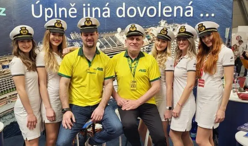 RIVIERA TOUR NA VELETRHU HOLIDAY WORLD 2023