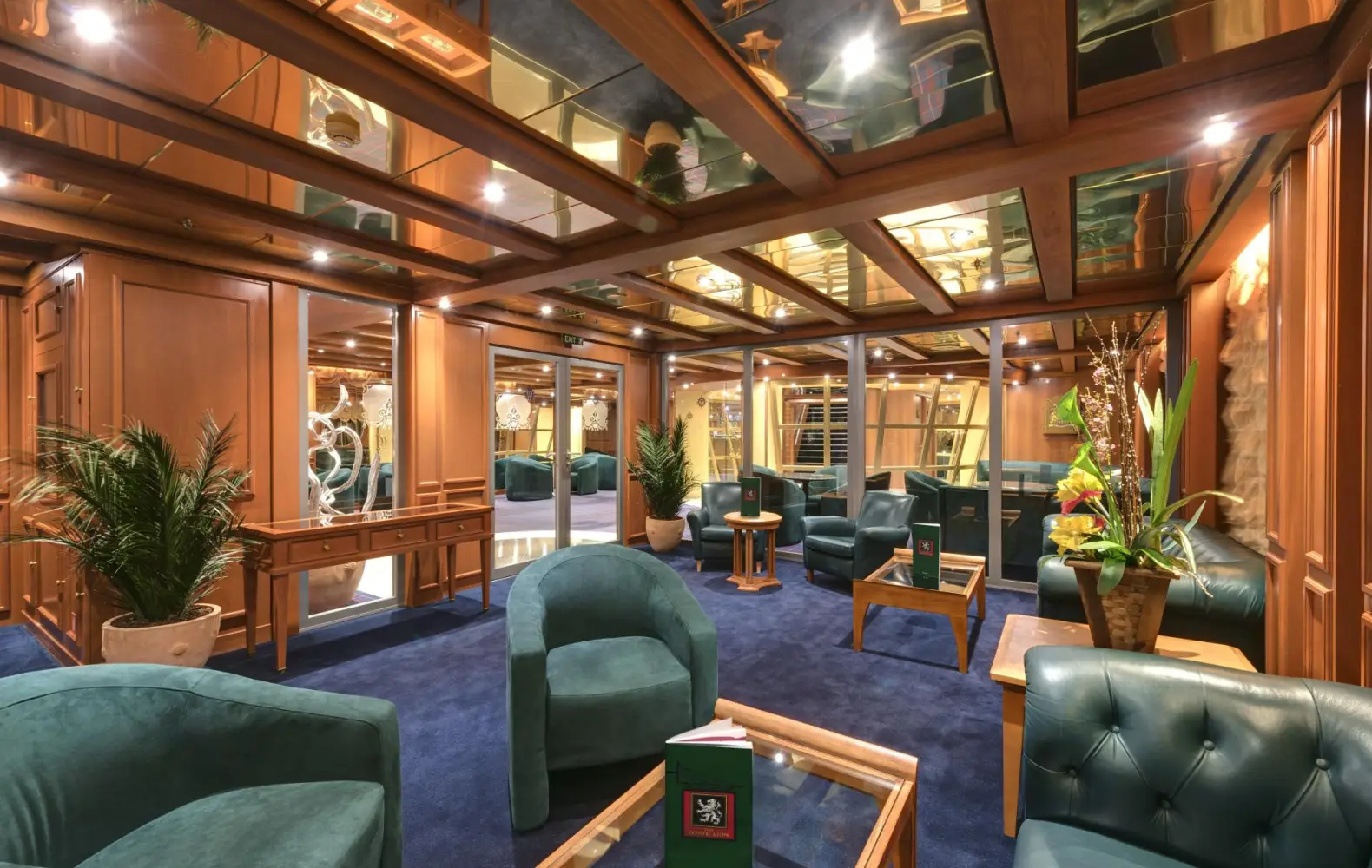 ax_cigar-room-(3).jpg