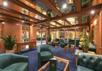 ax_cigar-room-(3).jpg