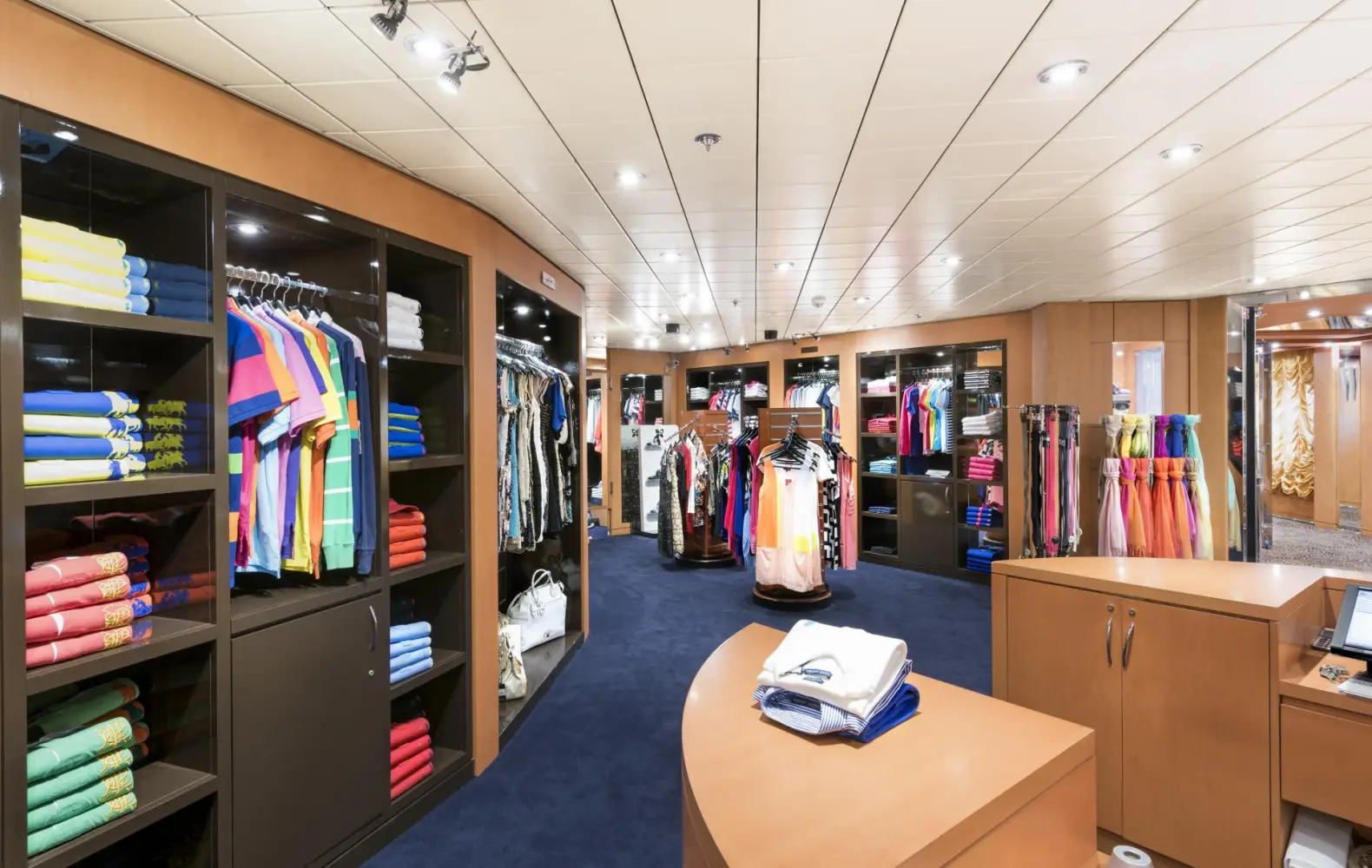 ax_shops-(4).jpg