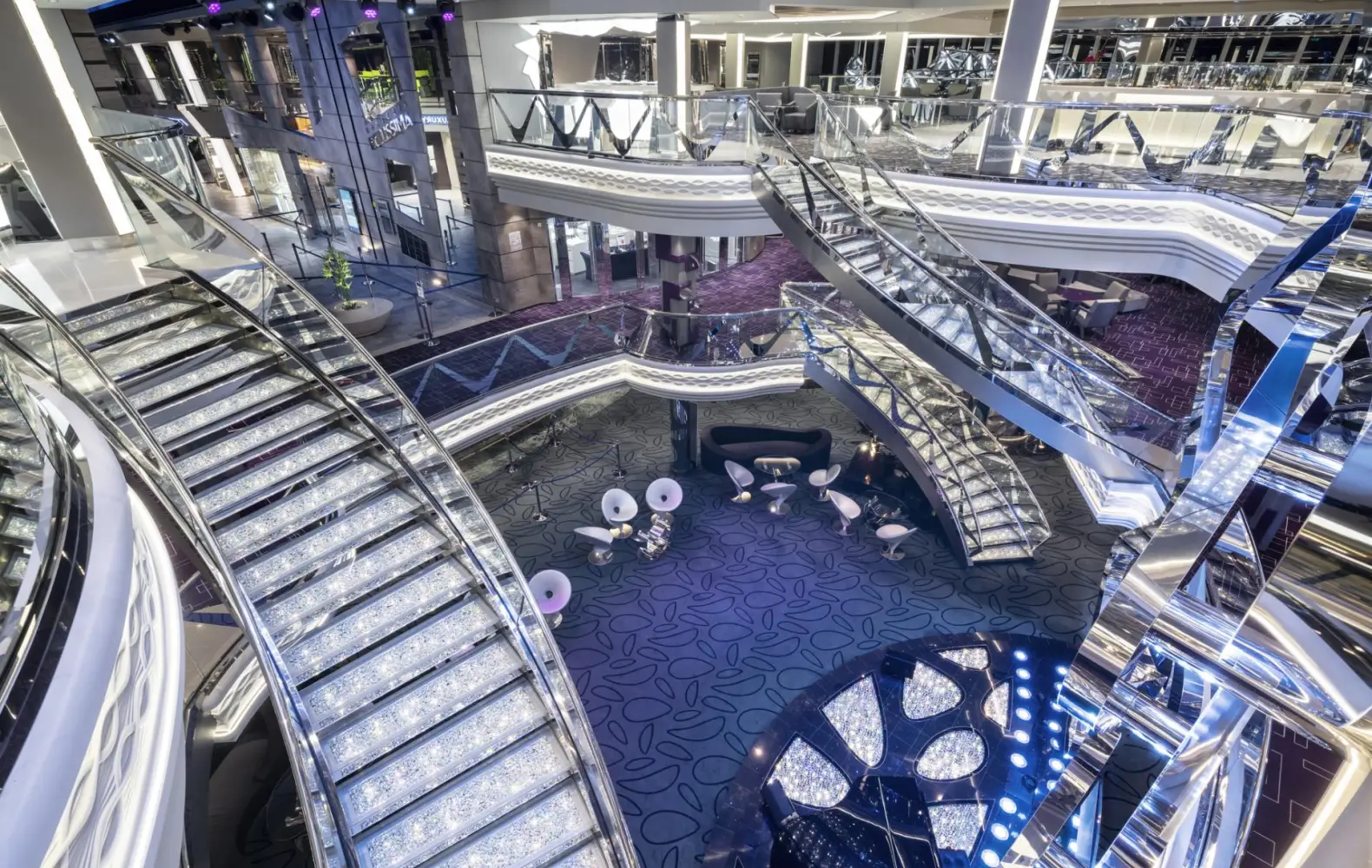 be_05-07_infinity-atrium-(6).jpg
