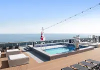 be_16_horizon-pool-(1).jpg