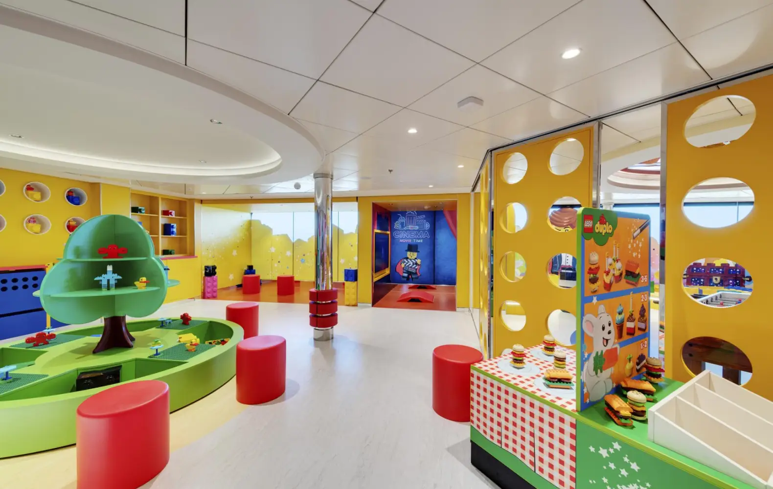 be_18_mini-club-lego-(1).jpg
