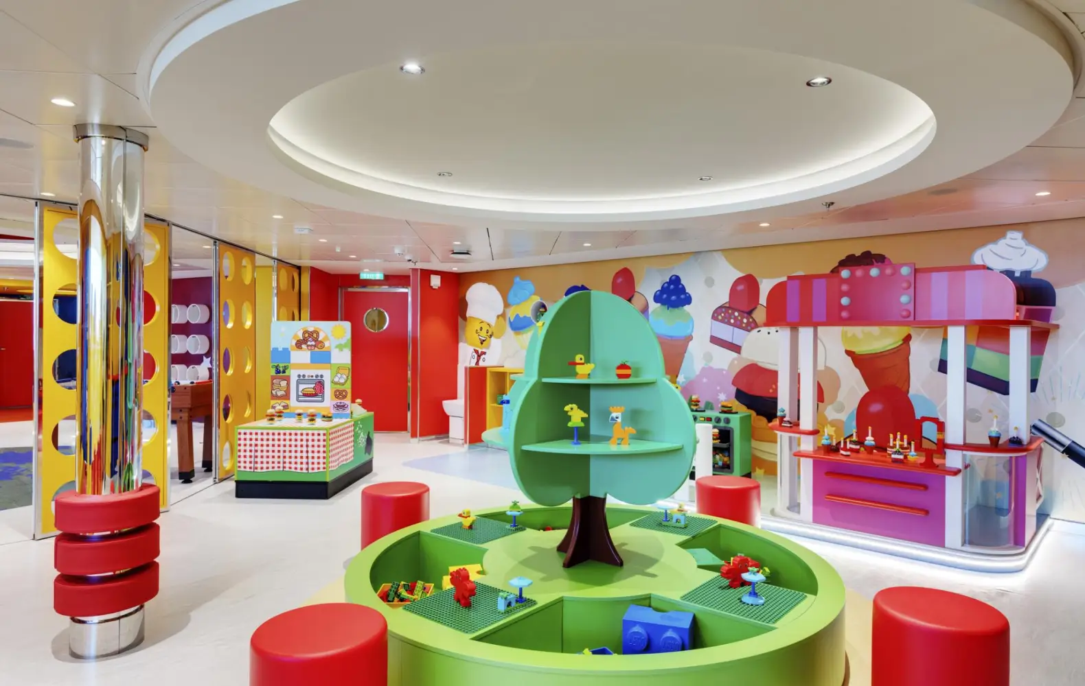 be_18_mini-club-lego-(2).jpg