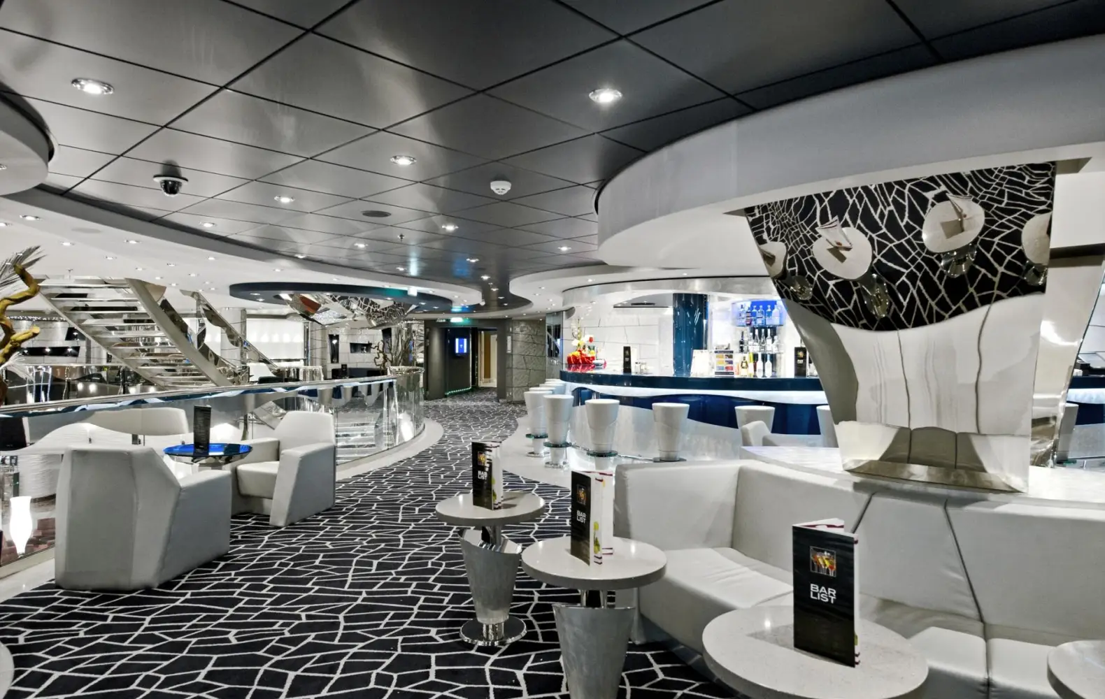 di_06_silver-lounge-bar-(1).jpg