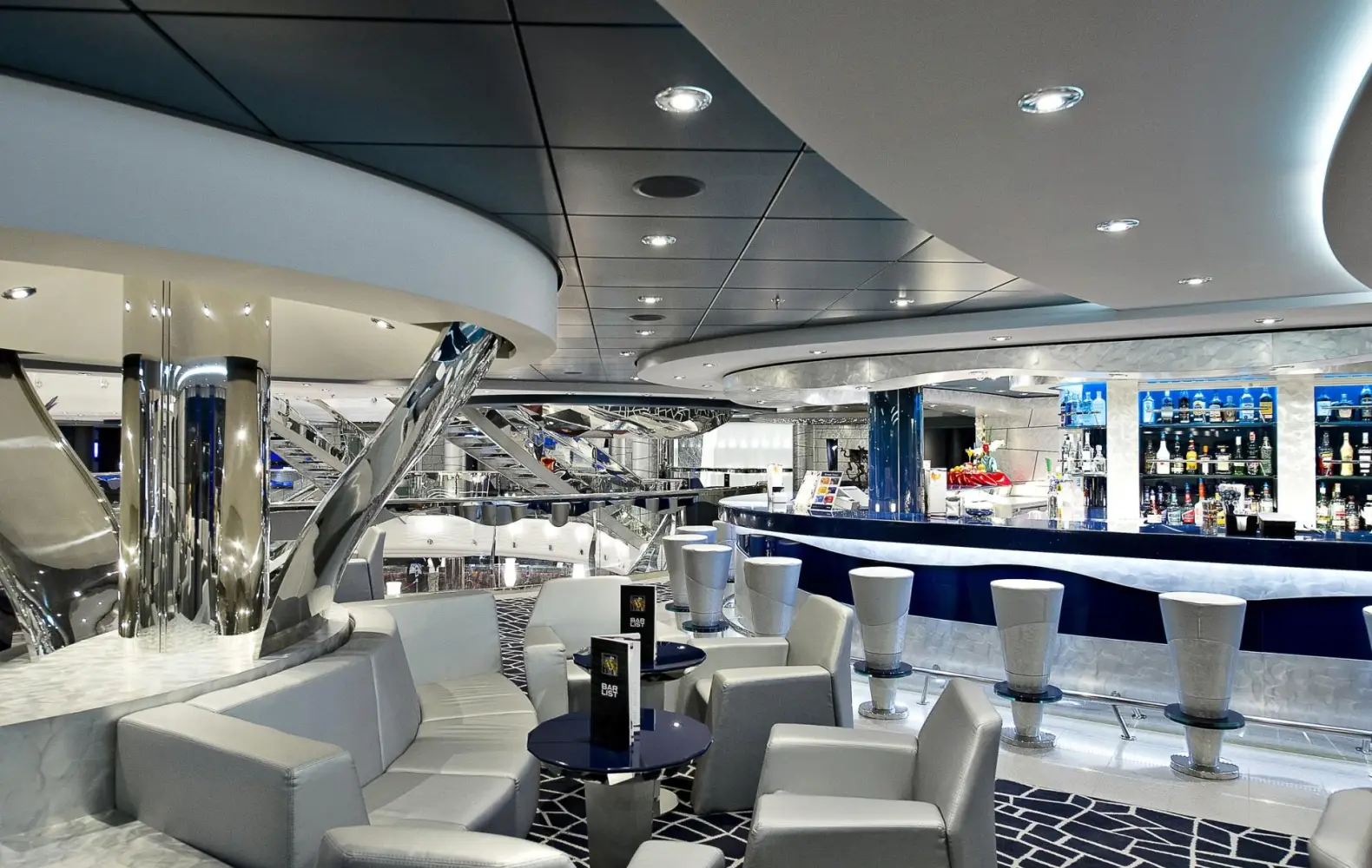 di_06_silver-lounge-bar-(4).jpg
