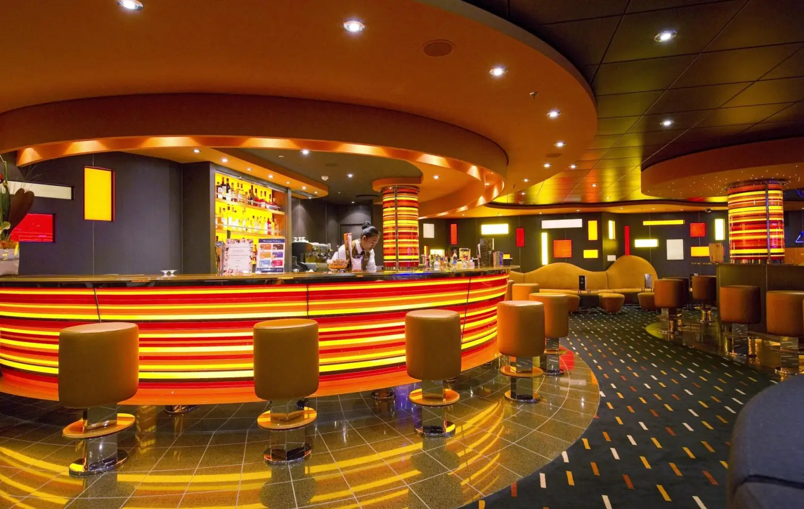 di_07_golden-jazz-bar-(1).jpg