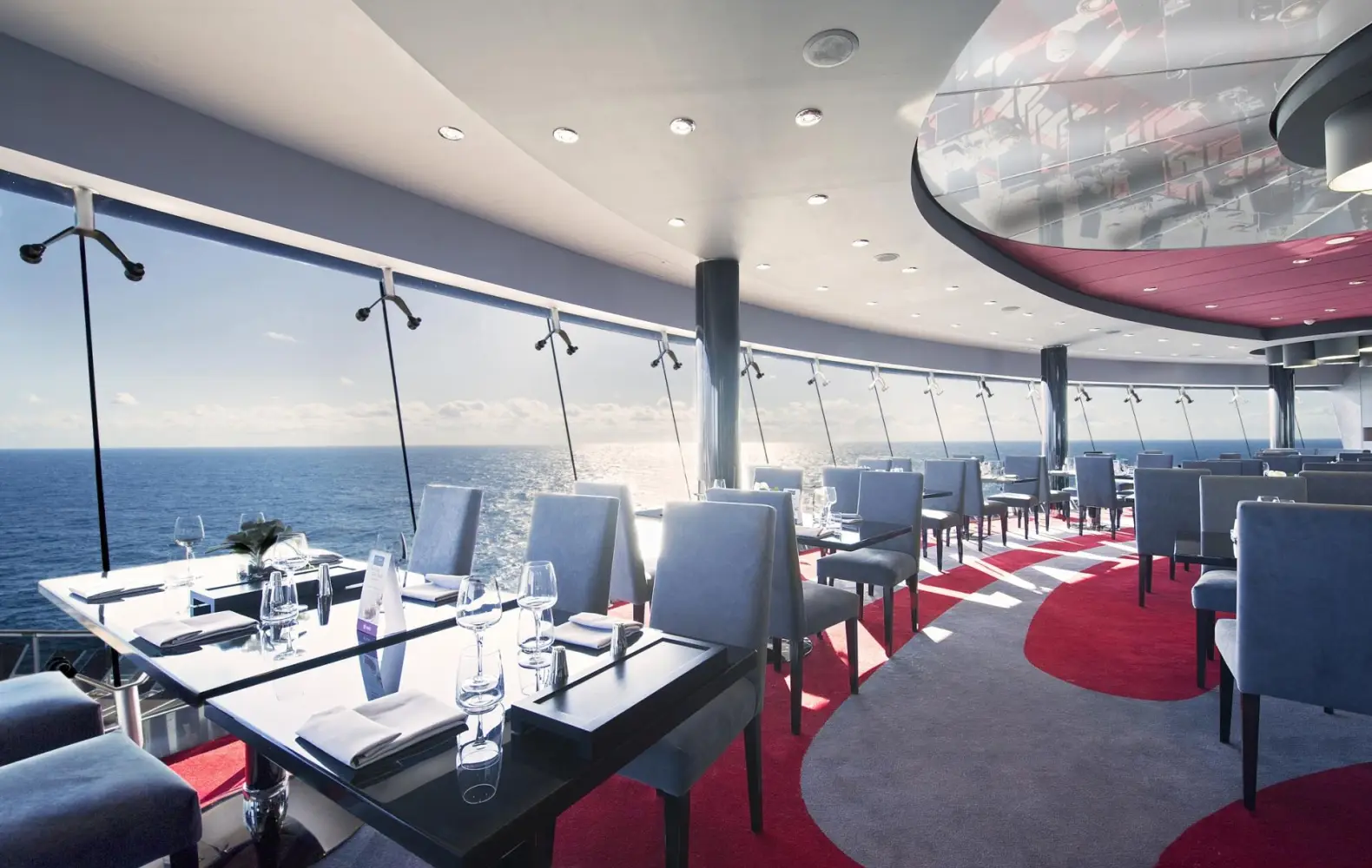di_16_galaxy-restaurant-(2).jpg