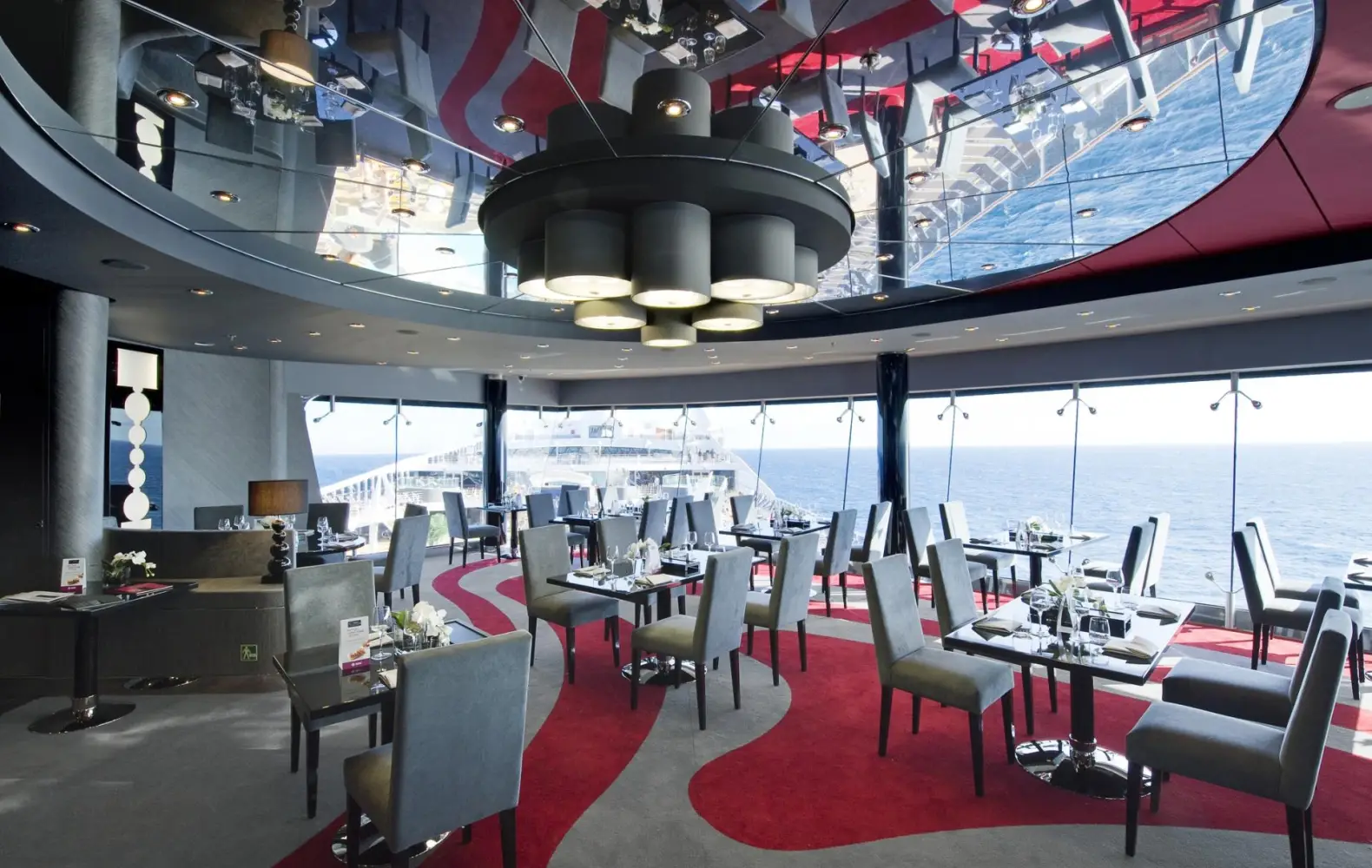 di_16_galaxy-restaurant-(8).jpg