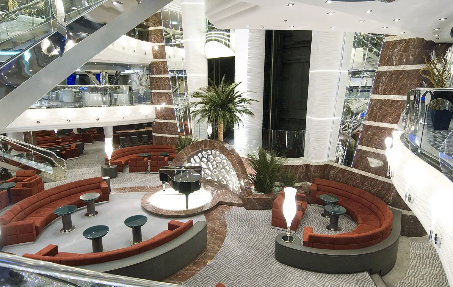 di_05-09_reception-atrium-(6).jpg