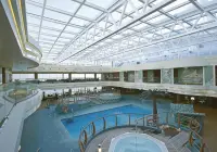 di_14_le-sirene-covered-pool-(2).jpg