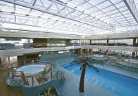 di_14_le-sirene-covered-pool-(3).jpg