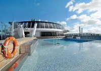 di_15_the-garden-pool-(2).jpg