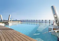 di_15_the-garden-pool-(3).jpg