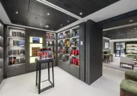 er_06_shops-(8).jpg