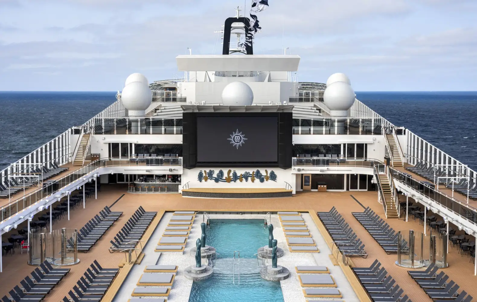 er_15_atmosphere-pool-(1).jpg