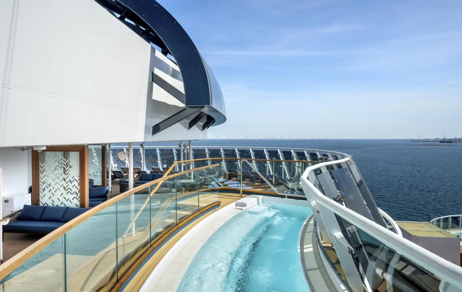er_19_top-19-exclusive-solarium.jpg