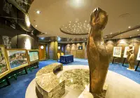 fa_07_gallery-plaza.jpg