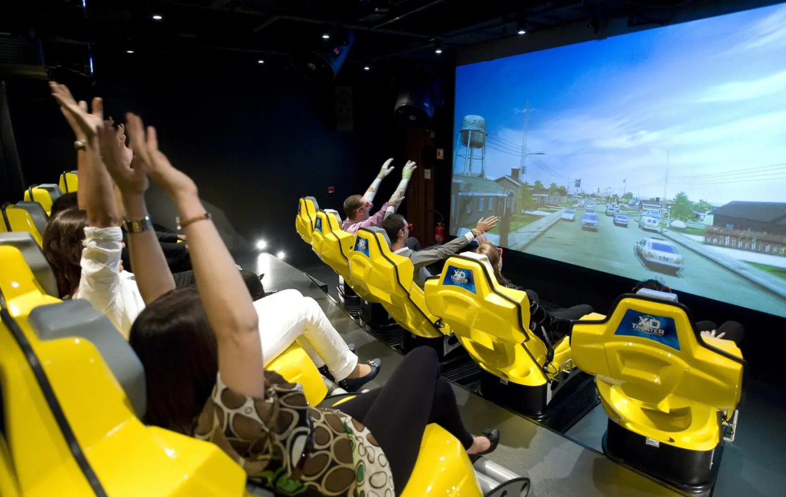 fa_16_4d-cinema-(2).jpg