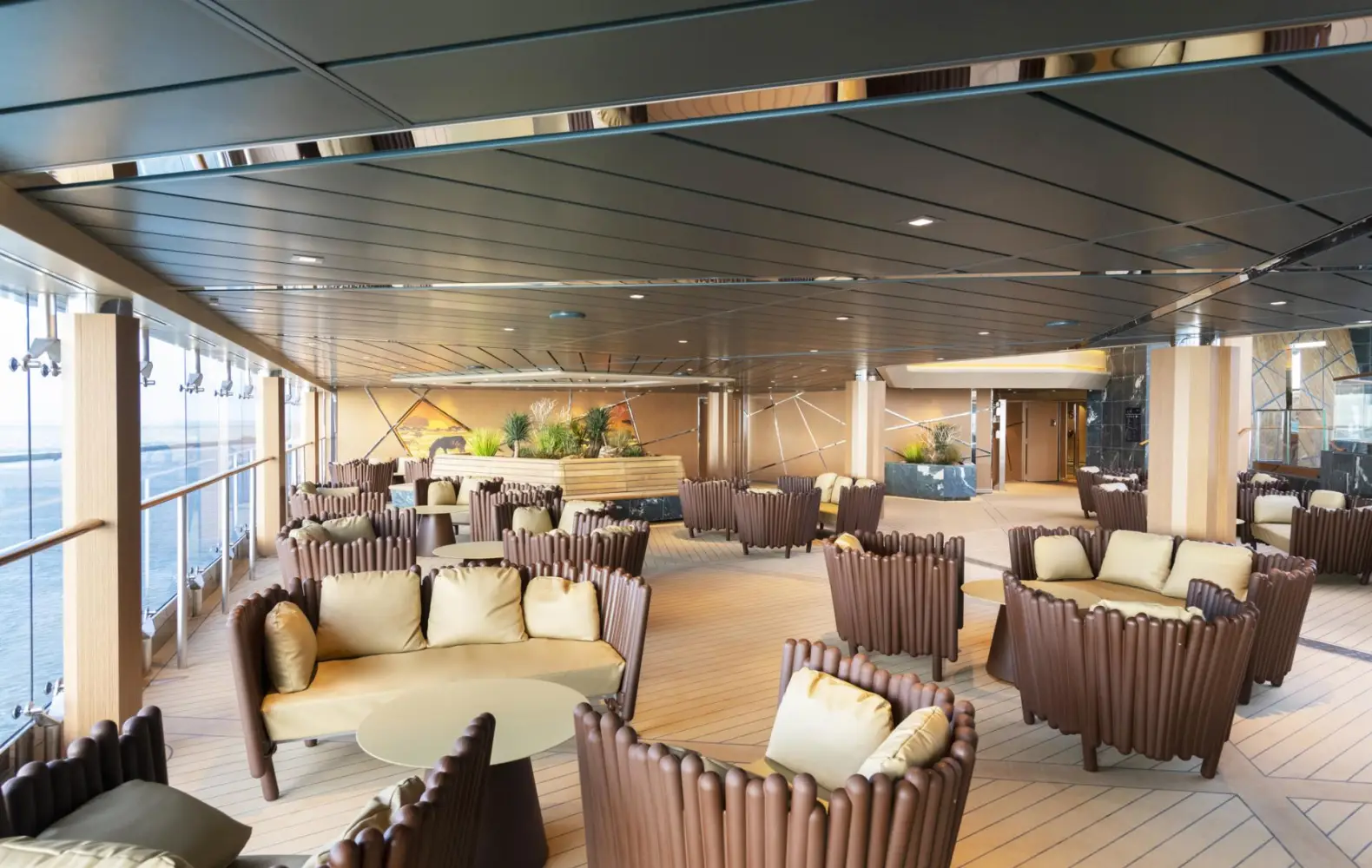 gr_15_safari-bar-(1).jpg