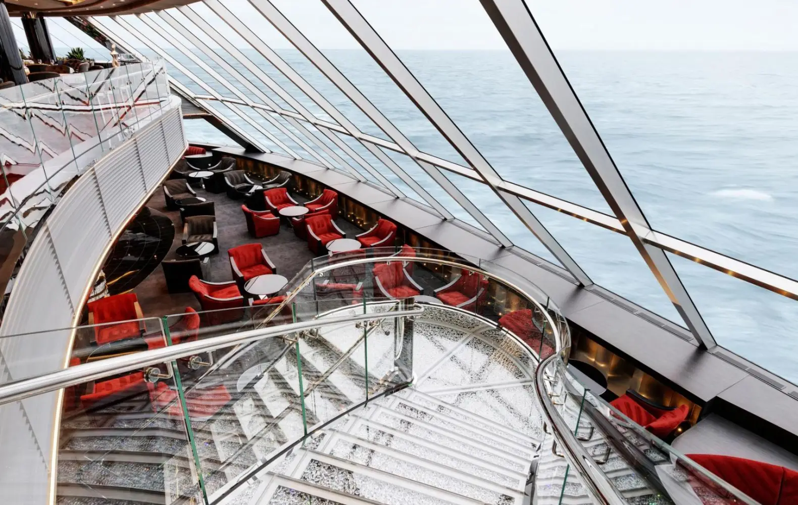 gr_16_top-sail-lounge-(4).jpg