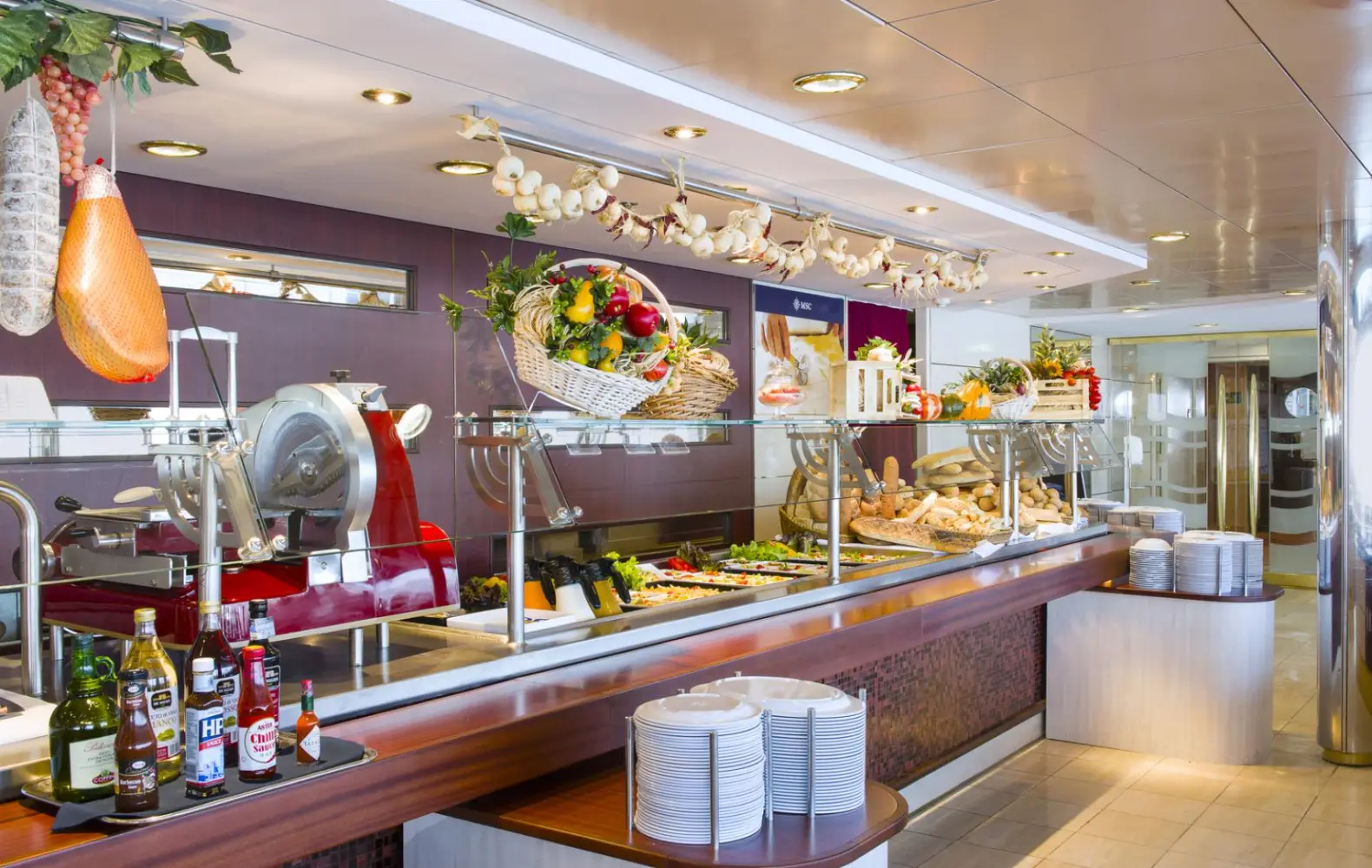 lx_11_le-bistrot-buffet-(1).jpg