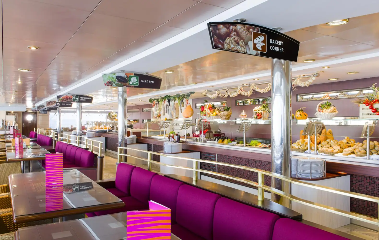 lx_11_le-bistrot-buffet-(2).jpg
