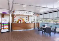 lx_11_the-vitamin-bar-(2).jpg