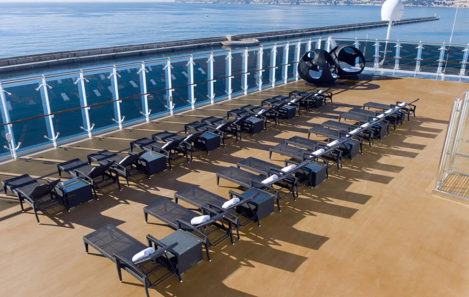 lx_13_top-13-exclusive-solarium-(3).jpg