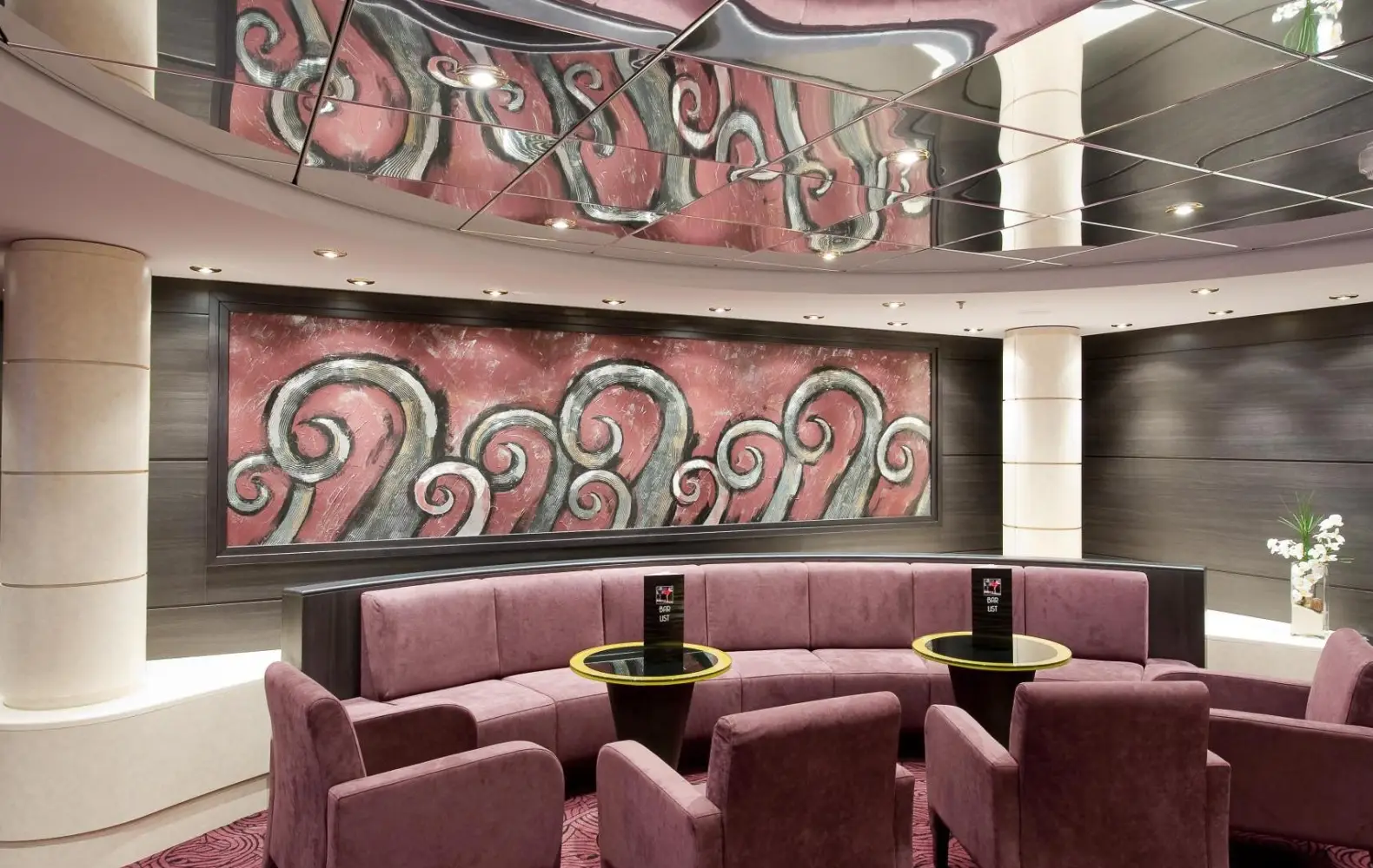 ma_06_ruby-bar-(2).jpg