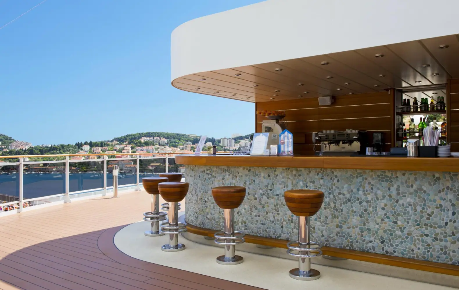 ma_16_il-bar-del-sole.jpg