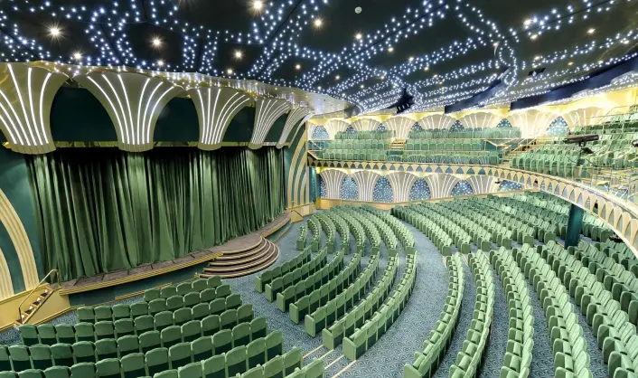 ma_05-07_royal-theatre-(2).jpg
