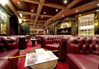 ma_07_cuba-lounge-cigar-room-(2).jpg
