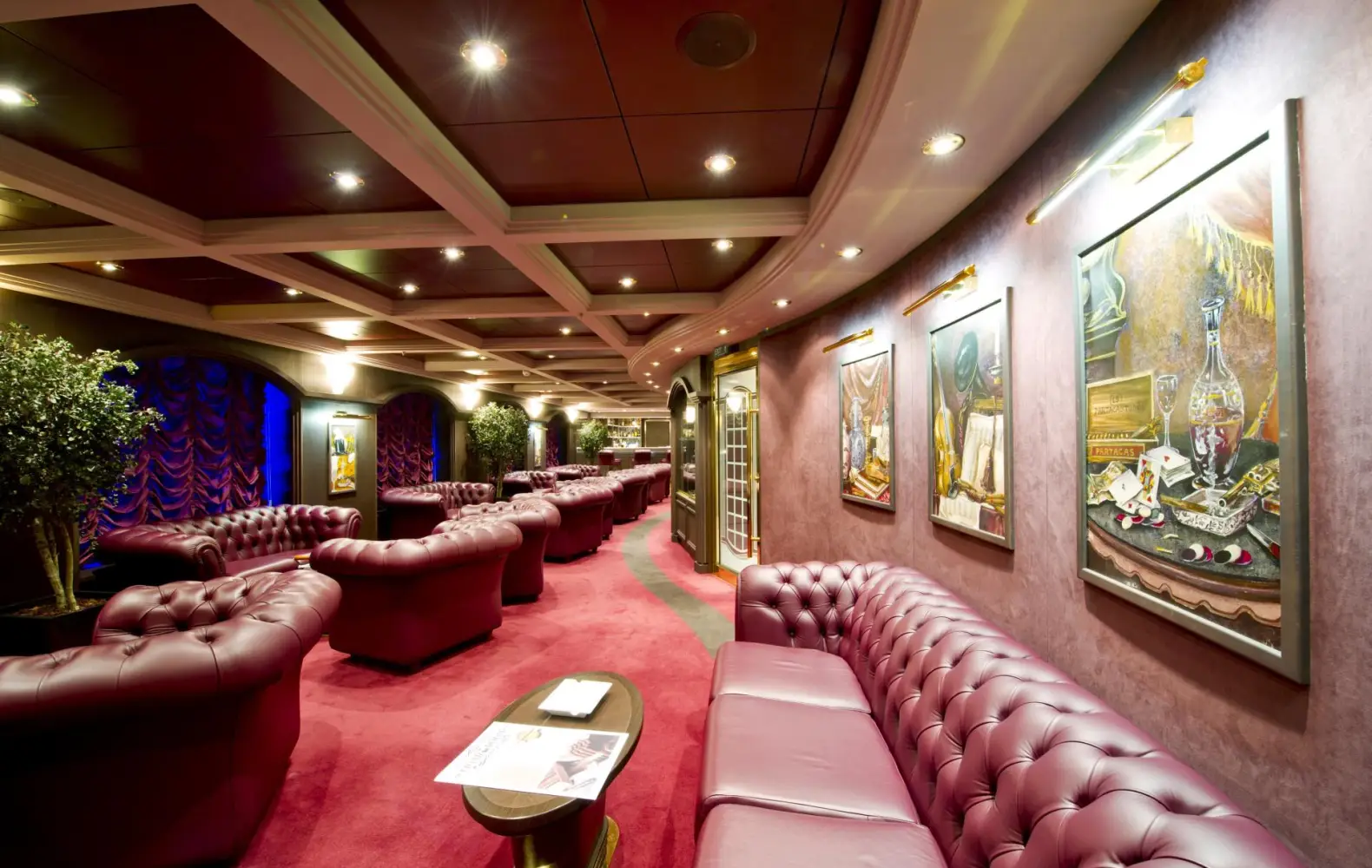 ma_07_cuba-lounge-cigar-room-(3).jpg