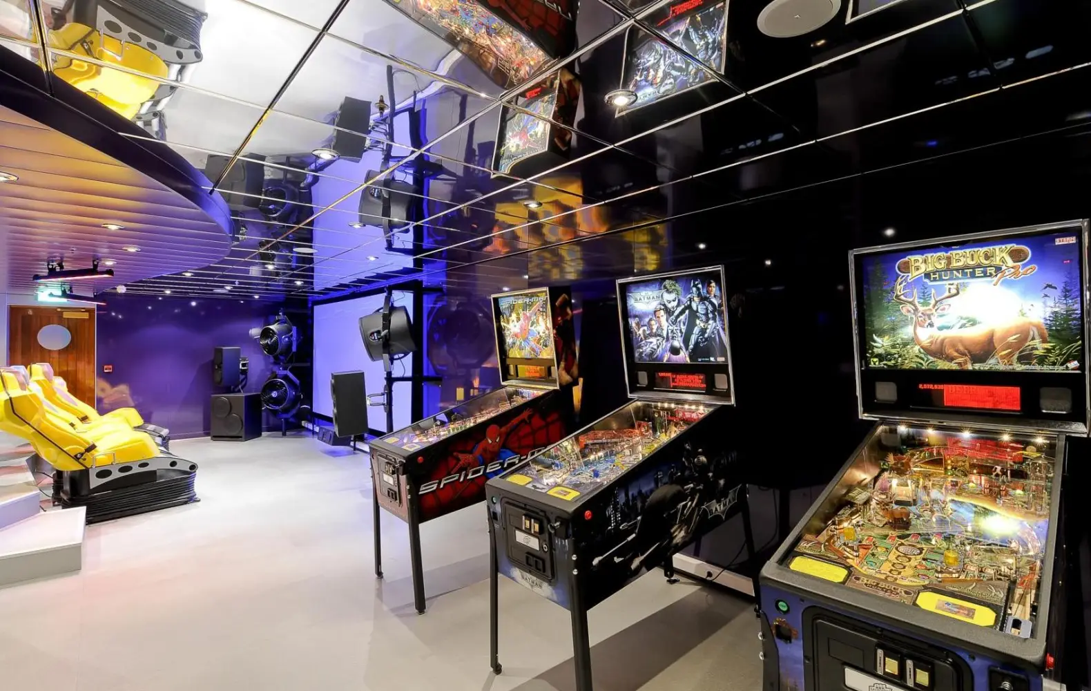 ma_14_4d-cinema-video-arcade-(2).jpg