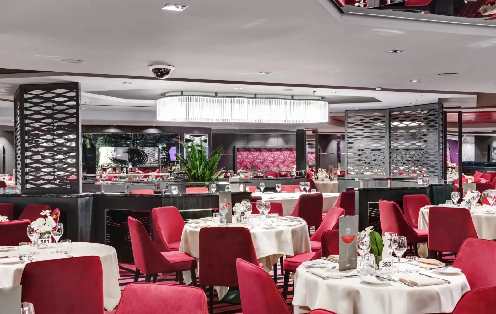 me_05_waves-restaurant-(3).jpg