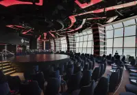 me_07_carousel-lounge-(2).jpg