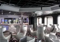 me_07_tv-studio-and-bar-(8).jpg