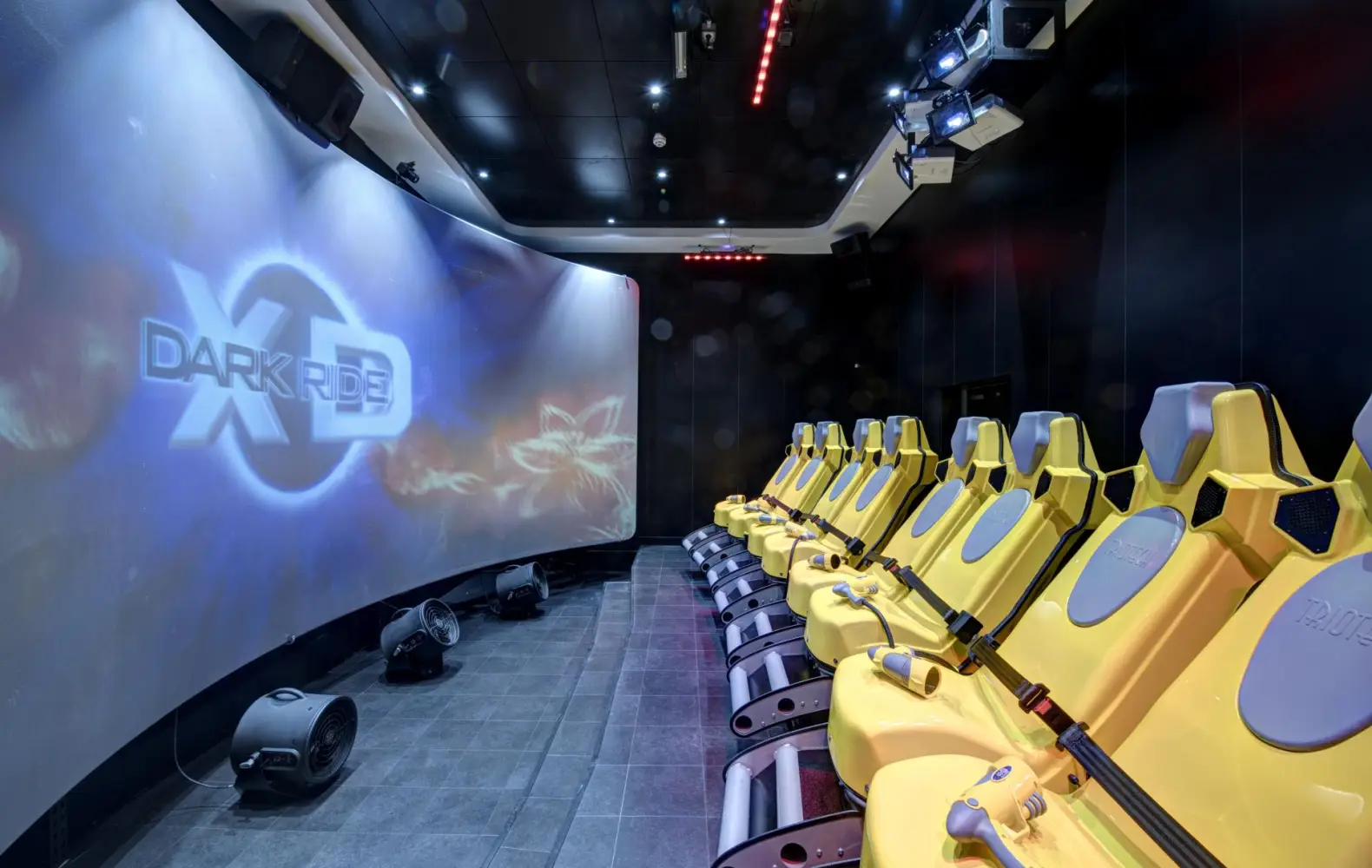 me_16_4d-cinema.jpg