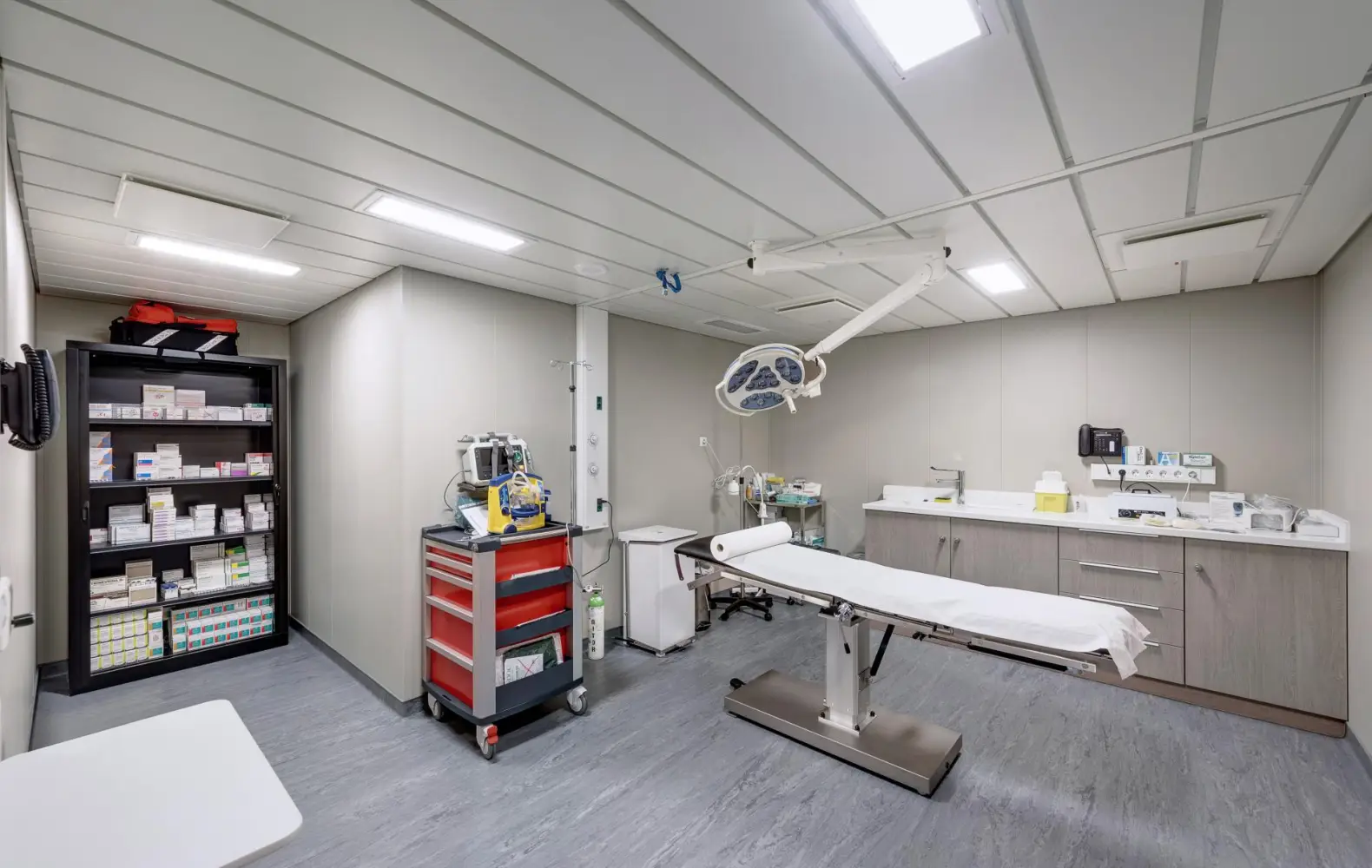 me_04_medical-centre-(2).jpg