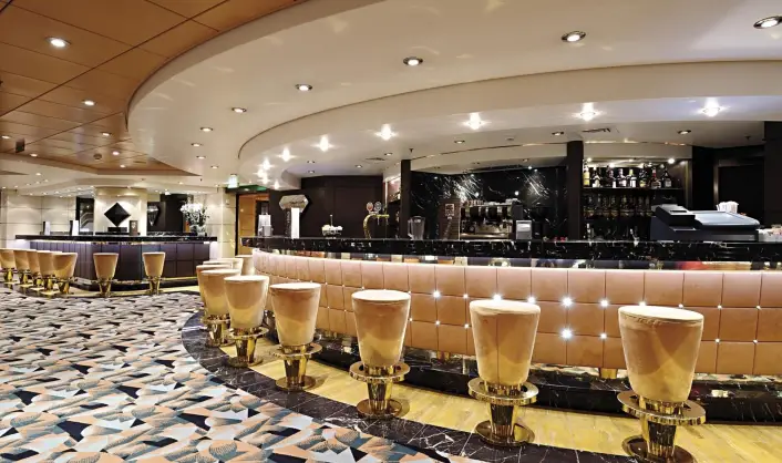 mu_06_the-diamond-bar-(1).jpg