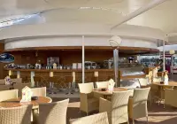 mu_13_laguna-bar-(2).jpg