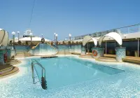 mu_13_la-spiagga-pool-area-(3).jpg