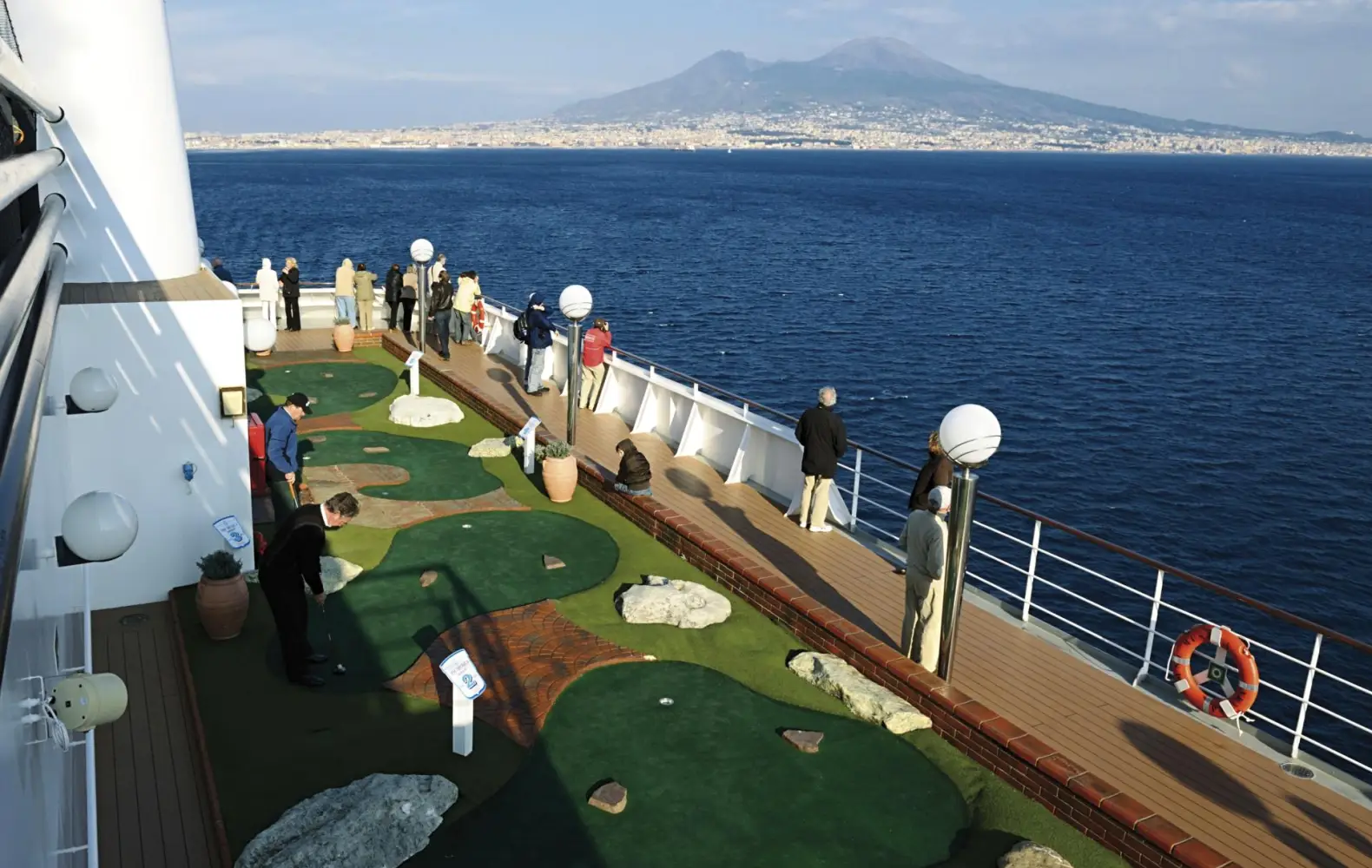 mu_15_minigolf-(3).jpg